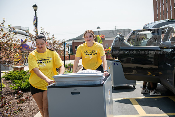 MoveInDay0824AWB_0296