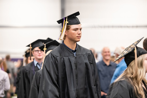 245SpGradProcessional0524AWB_8654
