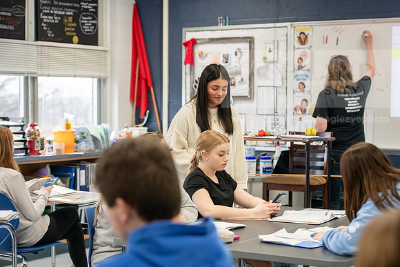 EducationStudentTeachingBurdette0424AWB_2074