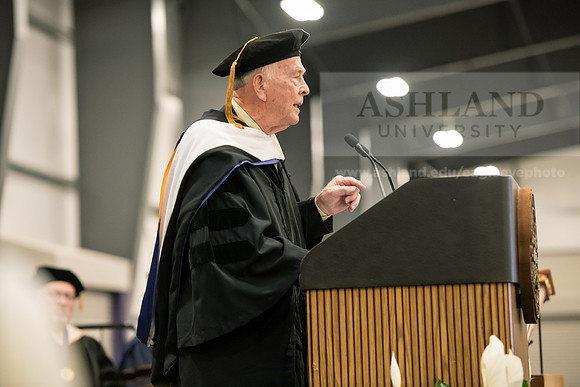 222SPGradCeremony0522ALW_1029