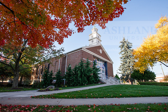 FallCampusLife1024AWB_5122