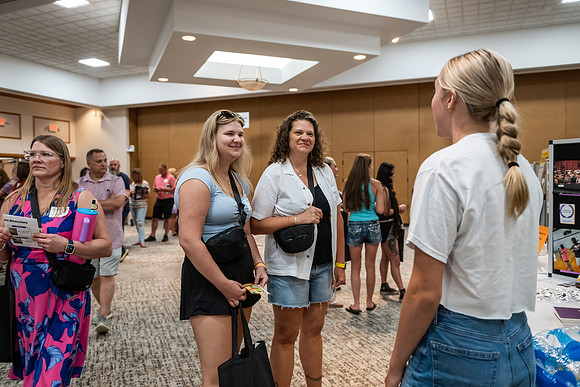 SummerOrientationNo2_0625AWB_1292