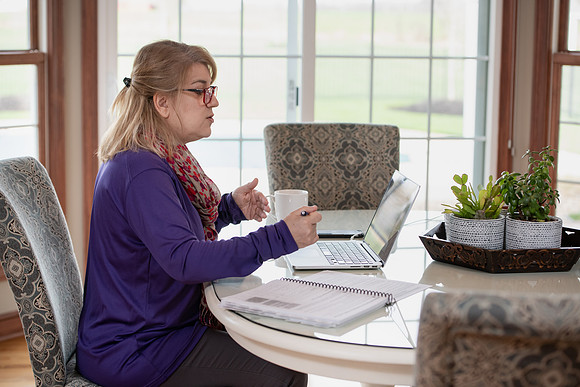OnlineEducation0420ALW_0556