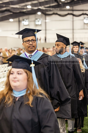 038SpGradProcessional0524CCP10178