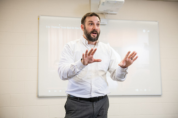Delbert_Jeff_Communications1124AWB_0882