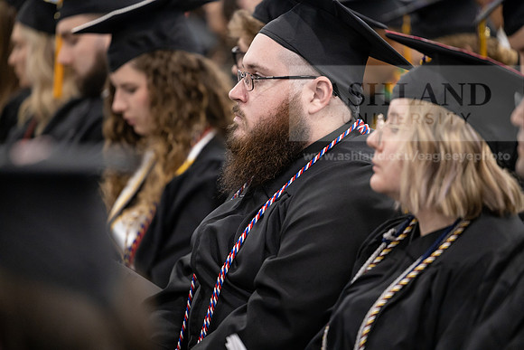 024SPGradCeremony0522FU1A8779