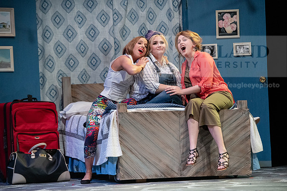 TheatreMammaMia0220ALW_2044