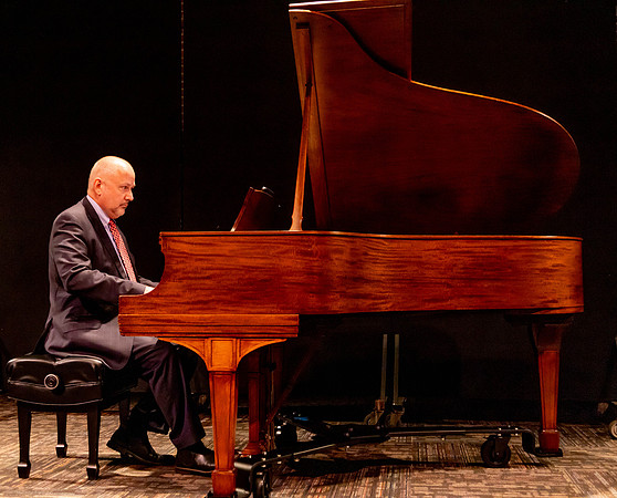 DedicatoryPianoRecital_0924MC_3281