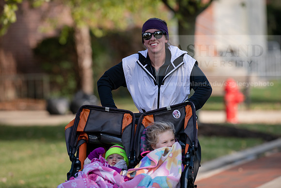Homecoming5kFunRunWalk1019ALW_4436
