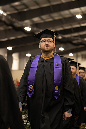049WIGradProcessional1222FU1A0657