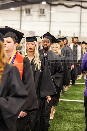 214SpGradProcessional0524CCP10233