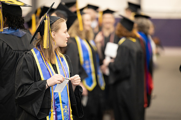 019WIGradPreCermony1222FU1A0647