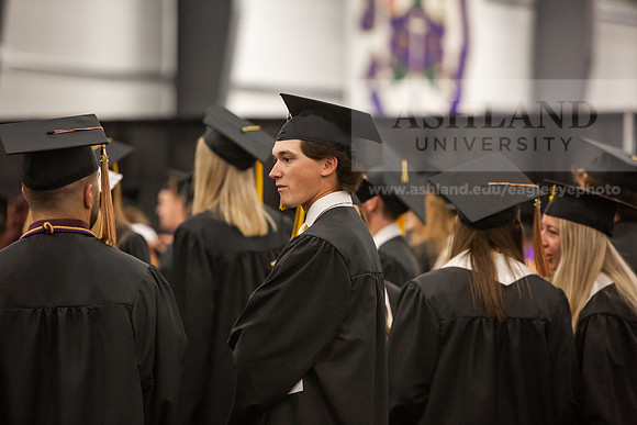 096SpGradPreCeremony0525JH6Q8B8055