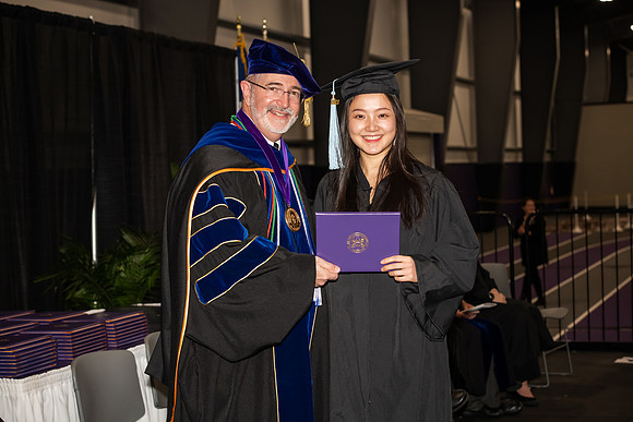 033WIGraduates1222ALW_0956