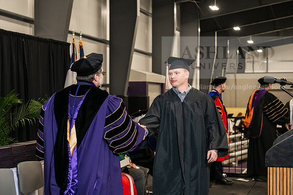 041SPGradBachelorScienceBusinessAdmin0525AWB_4209