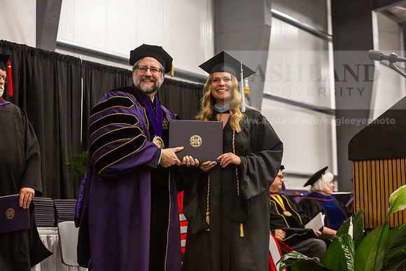 046SpGradMasterEducation0525JH6Q8B8605