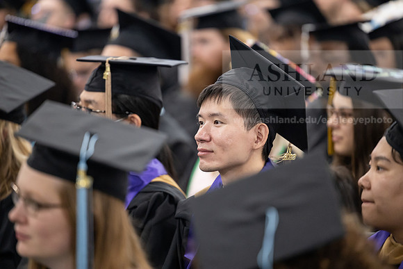 041SPGradCeremony0522FU1A8811