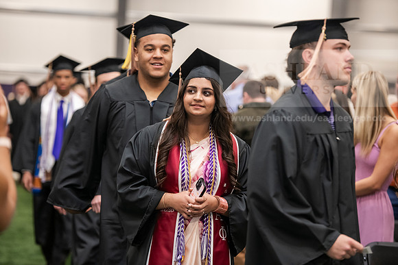 267SpGradProcessional0525AWB_2491
