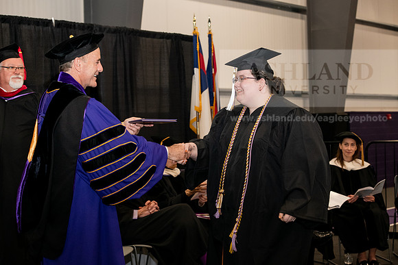 016SPGraduates0522ALW_1270