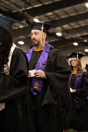 061WIGradProcessional1222FU1A0664