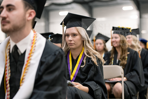 191SPGradCeremony0522ALW_0973