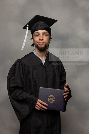 148SpGradBachelorArts0524CCP10918