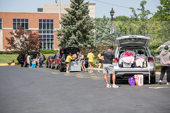 MoveInDay0824AWB_0594