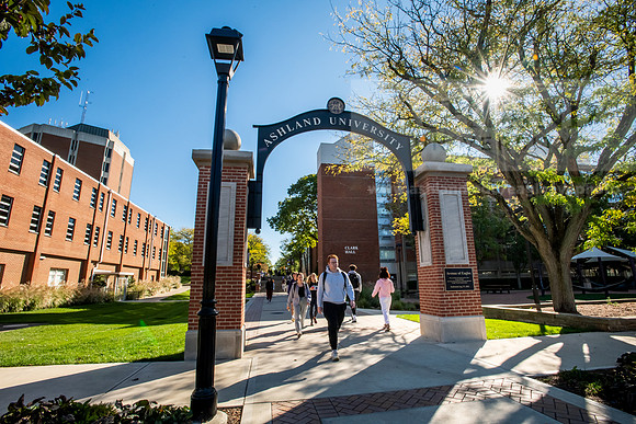 FallCampusLife1024AWB_1510