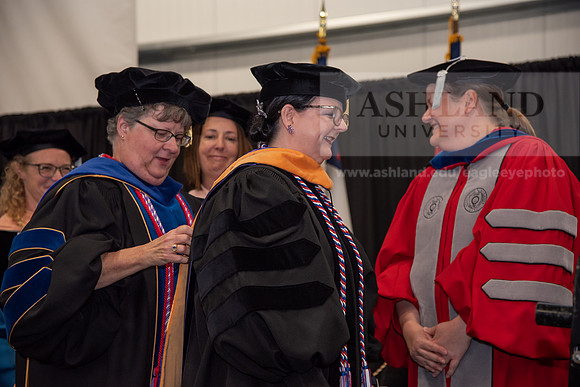 002SpGradDoctorNursing0524TR_DSC_5098