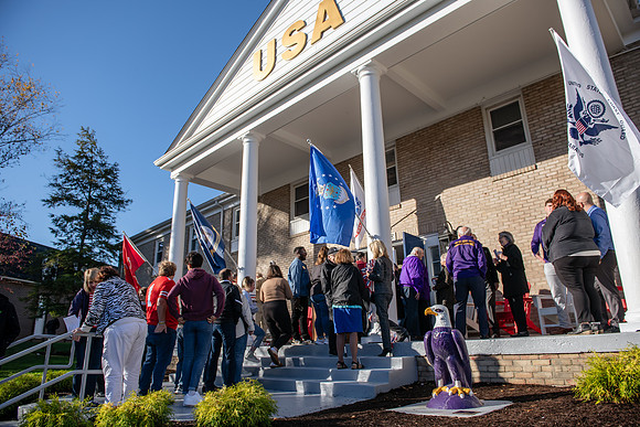 HomecomingUSAHouseRibbonCeremony1023AWB_6289