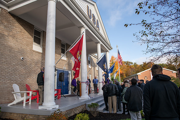 HomecomingUSAHouseRibbonCeremony1023AWB_6145