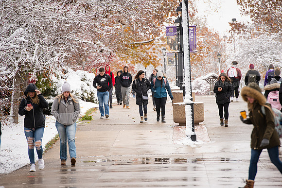 CampusSnow1119ALW_0072