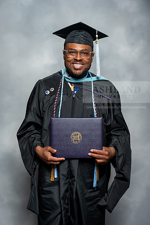 025SpGradMasterEducation0525AU-Graduation-2025-Andrew-0354