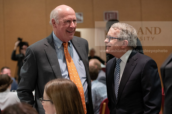 AsbrookGovMikeDeWine0120ALW_8793