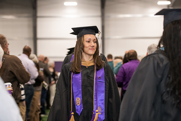 016WIGradProcessional1222ALW_0063