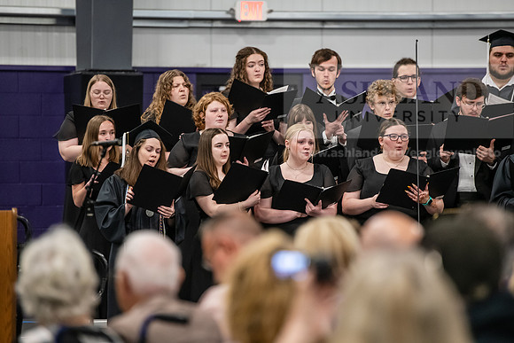 148SpGradCeremony0525AWB_2701