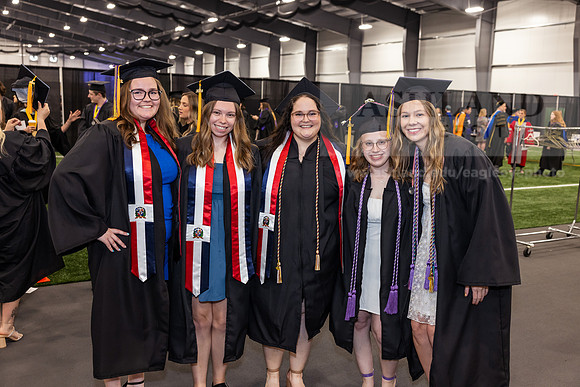 011SPGradPreCeremony0524CCP10127