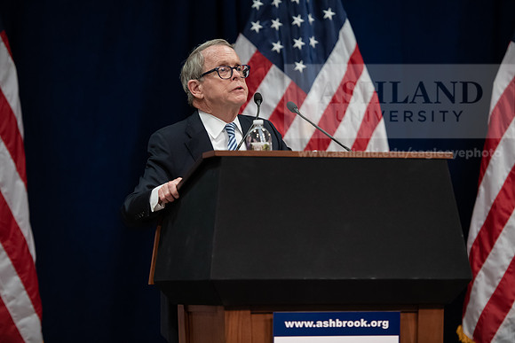 AsbrookGovMikeDeWine0120ALW_8965