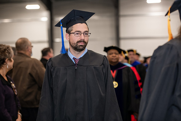 169WIGradProcessional1222ALW_0216