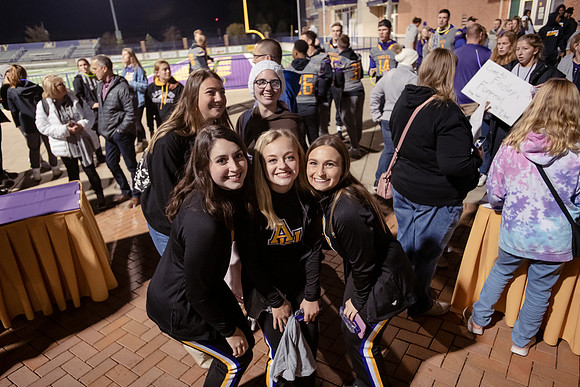 ParadeOfPurple1021ALW_6585