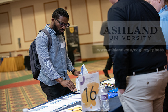 CareerInternshipFair1023AWB_9607