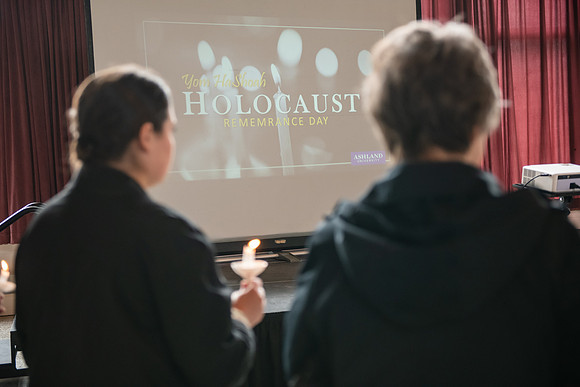 HolocaustRemembranceDay0423ALW_5741