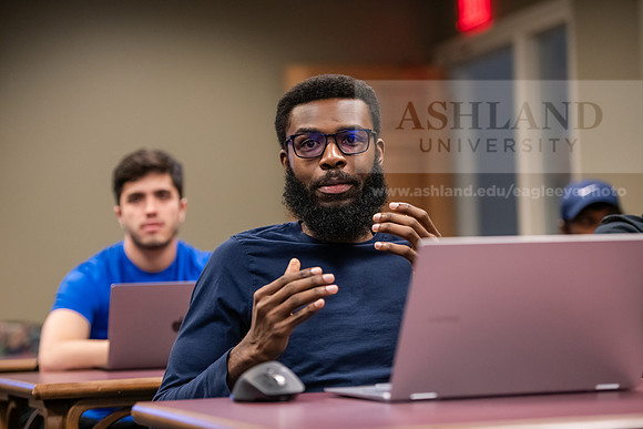 MBADigitalMarketing0324AWB_8328