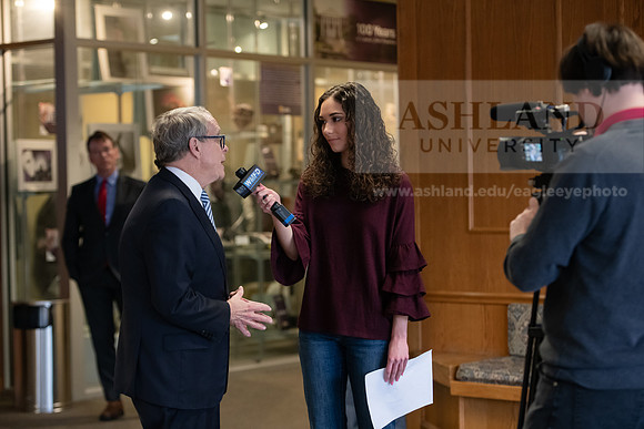 AsbrookGovMikeDeWine0120ALW_8613