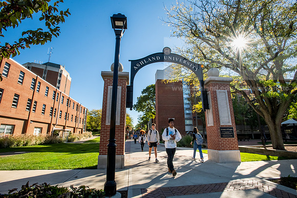 FallCampusLife1024AWB_1522