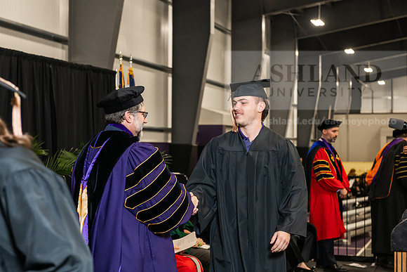 011SPGradBachelorScienceBusinessAdmin0525AWB_4184