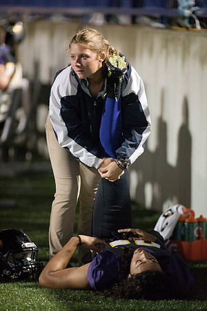 AUvsFindlayFtball0916ALW_8019