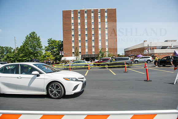 MoveInDay0824AWB_0454