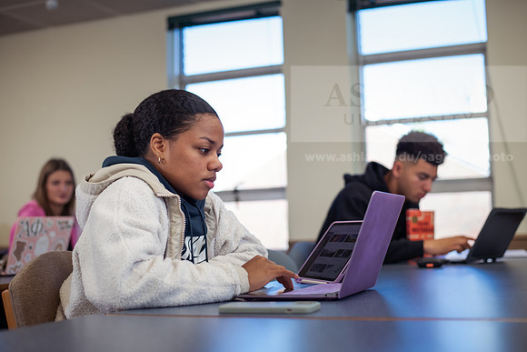 AfricanAmericanLit1022ALW_6256