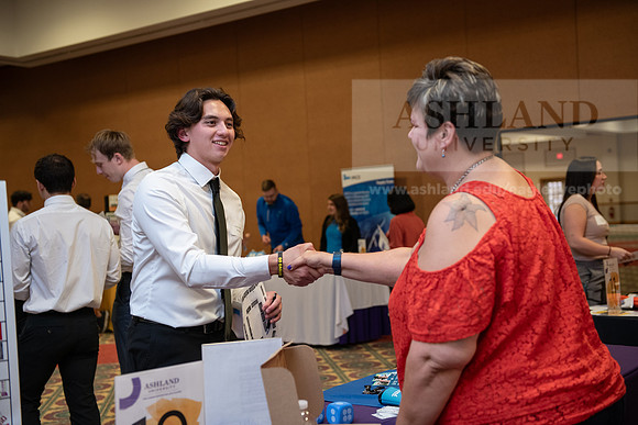CareerInternshipFair1023AWB_9641
